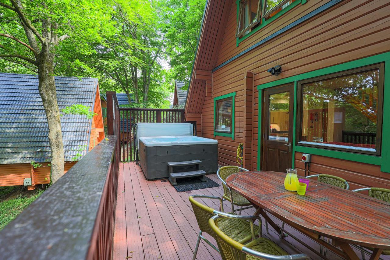 Lodge Nine For 6 With Hot Tub - Spa Resort In Devon Chudleigh Exterior photo